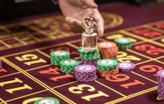 pk 07 game casino presented on mobile device in Pakistan with slots and live games